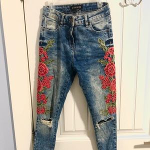 Floral acid wash ripped jeans !!!